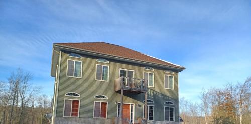 Harveys Lake House | Family-Friendly Retreat at Harvey's Lake Near Rickett's Glen