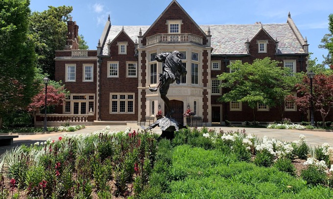 Maple Ridge Bed & Breakfast | Experience Harwelden Mansion: Top-Rated Stay with Amenities