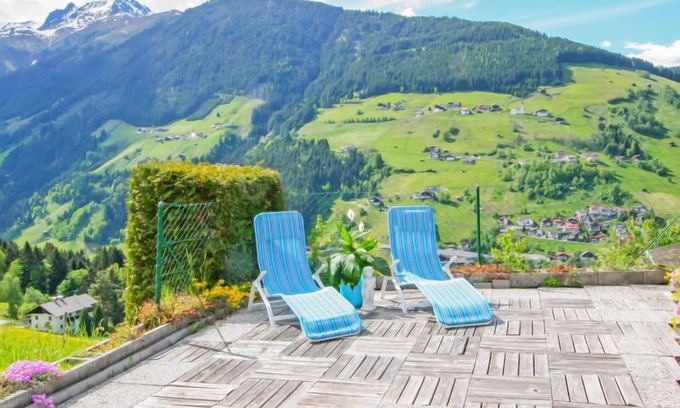 Sellrain House | Pet-Friendly Retreat at Haselwanter with Lake Views