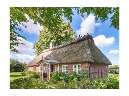 Steinbergkirche House | Experience Comfort at Hasenhaus: A Child-Friendly Retreat