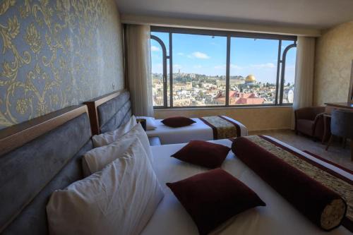 Old City Hotel | Guest Rated Hashimi Hotel with Hot Tub & Family Amenities