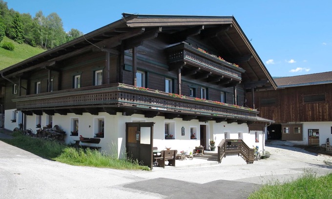 Piesendorf Apartment | Haslinghof by Interhome