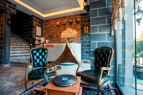 Sur Hotel | Comfortable Stay at Hasuni Taş Hotel with Breakfast Included