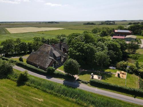 Westerhever Apartment | Guest Rated 9/10 at Haubarg alte Strandvogtei Hotel