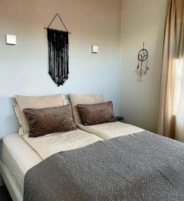 Bjarnanes House | Haukaberg House: Guest Rated 9.5 with Family-Friendly Amenities