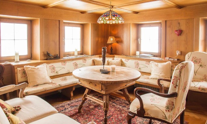 Stueben Hotel | Experience Haus 7 Stuben: Family-Friendly with Hot Tub