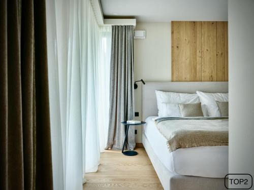 Zell am See Apartment | Haus am Lift - TOP2 with Ski-in/Ski-out Access