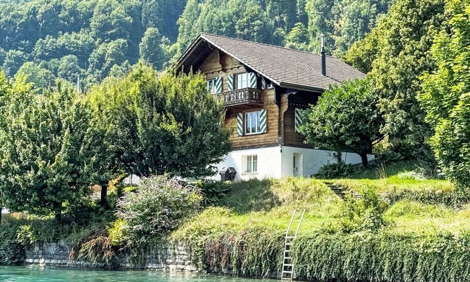 Niederried bei Interlaken House | Haus am See 4B by Interhome