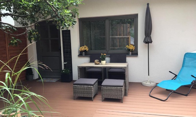 Ried im Oberinntal Apartment | Beautiful Haus am See: Child-Friendly Retreat, 9/10 Rated