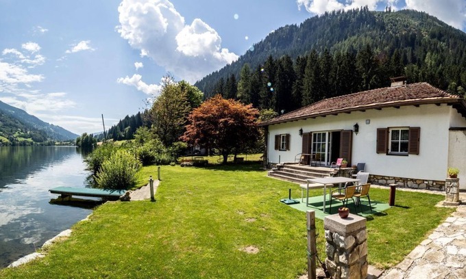 Feld am See Apartment | Family-Friendly Retreat at Haus am See "Kitty"