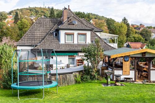 Hannoversch Munden House | Discover Haus am Vogelsang: Pet-Friendly Retreat with Pool
