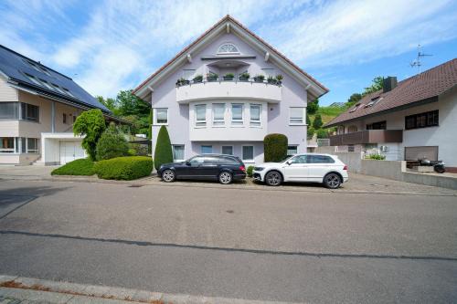 Endingen am Kaiserstuhl Apartment | Pet-Friendly Retreat at Haus am Weinberg 2 for Families