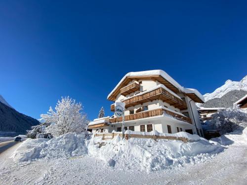 Pettneu am Arlberg House | Haus Arlberg