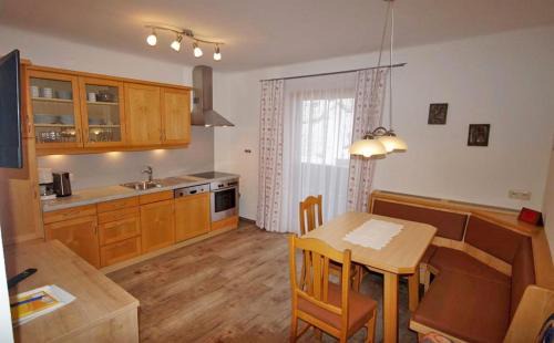 Dienten am Hochkoenig Apartment | Family-Friendly Escape at Haus Bürgler Hotel Awaits You