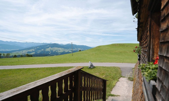 Doren Apartment | Discover Haus Berchtold: Pet Friendly with Ocean Views