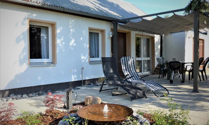 Bietegast House | Oceanfront Bliss at Haus Charenza – Pet Friendly Retreat