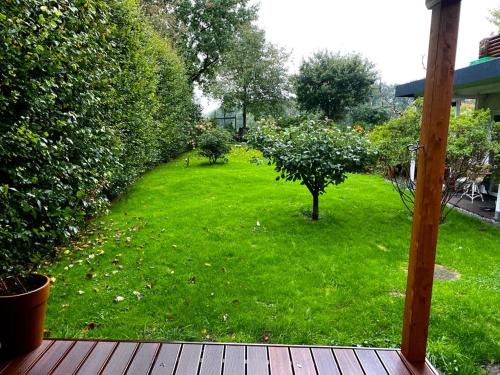 Wiepenkathen Apartment | Experience Excellence at Haus des Faultiers - 10/10 Rated