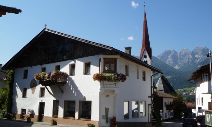 Mieders Apartment | Family-Friendly Retreat at Haus Driendl with Great Reviews