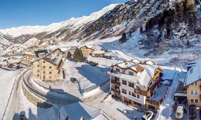 Soelden Apartment | Eco-Friendly Escape at Haus Elisabeth - Rated 9/10