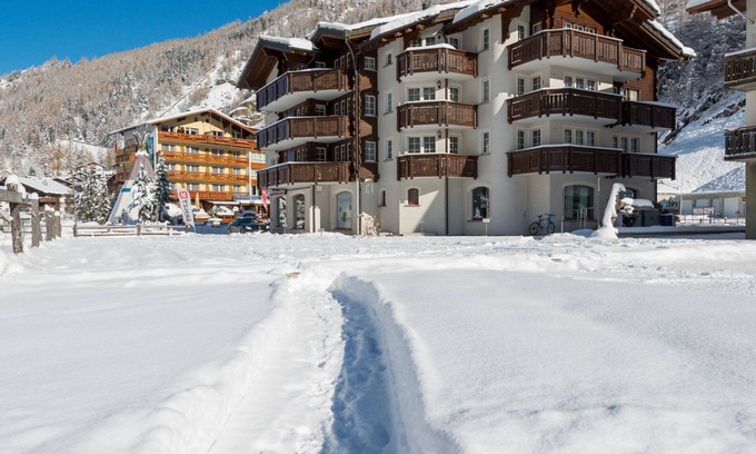 Saas Grund Apartment | Relax at Haus Evita with Spa and Family-Friendly Amenities