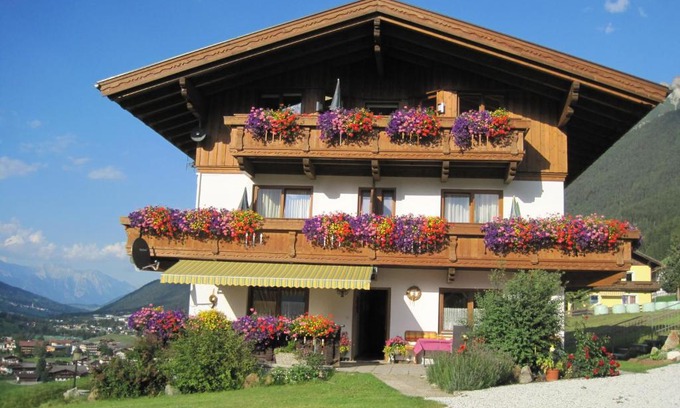 Neustift Im Stubaital House | Pet and Child Friendly Stay at Haus Fernblick - Rated 9/10