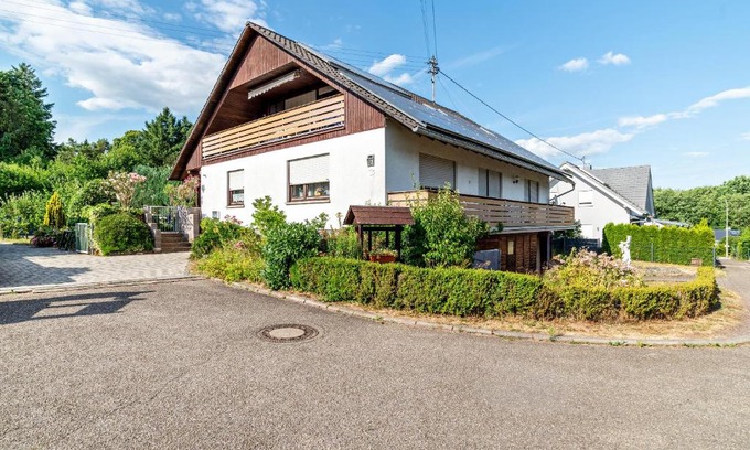 Gossersweiler Apartment | Discover Family-Friendly Comfort at Haus Günter und Valeria