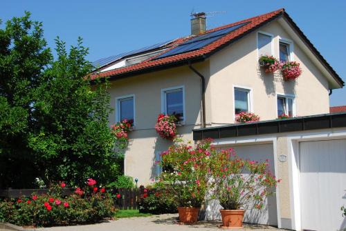 Wasserburg Apartment | Oceanfront Escape at Haus Gies - Guest Rated 9.5/10