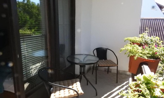 Harkany House | Top-Rated Haus Gizella: Family-Friendly with Hot Tub & Kitchen