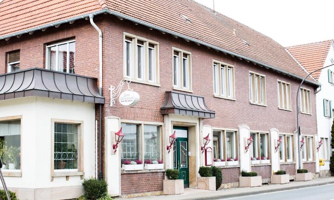 Hoerstel Hotel | Cozy Haus Hilckmann: Family-Friendly Retreat with Hot Tub