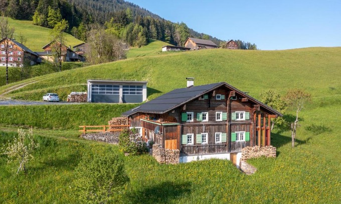Raggal Apartment | Oceanfront Bliss at Haus Holzwurm - Rated 9.2/10 by Guests
