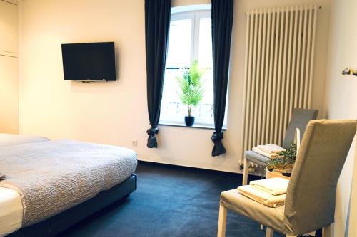 Stadtmitte Apartment | Family-Friendly Retreat: 6-Person Home with Large Terrace