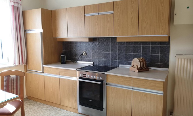 Straden Apartment | Peaceful Retreat: Pet-Friendly Family Stay Awaits You