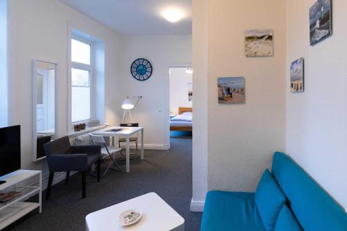 Doese Apartment | Discover Haus Kapitäns Villa: Family-Friendly Retreat