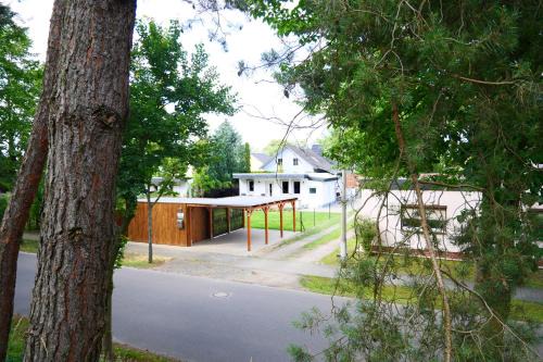 Elsterheide Apartment | Pet-Friendly Retreat: Haus Kleiner Findling in Lausitzer Seenland