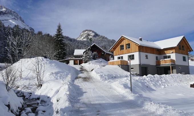 Altaussee House | Experience Comfort at Haus Loserblick - 4 Star Hotel