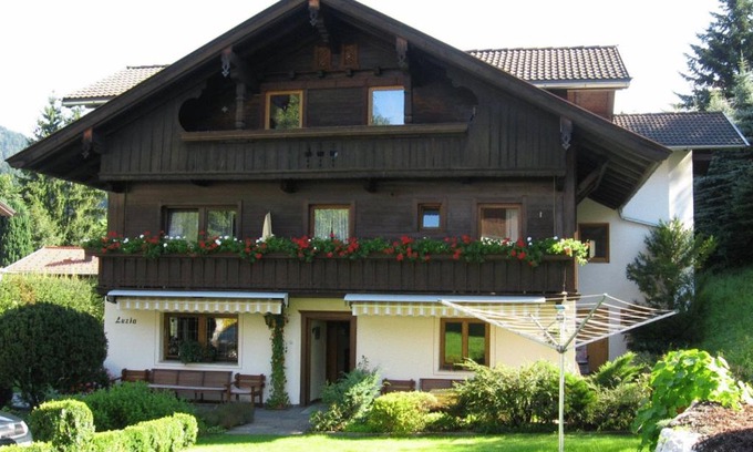 Reith im Alpbachtal House | Haus Luzia: Highly Rated Hotel with Pet-Friendly Amenities