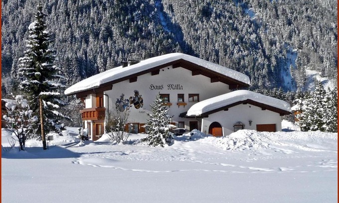 Gortipohl Apartment | Family-Friendly Retreat at Haus Mälla with Kitchen Access