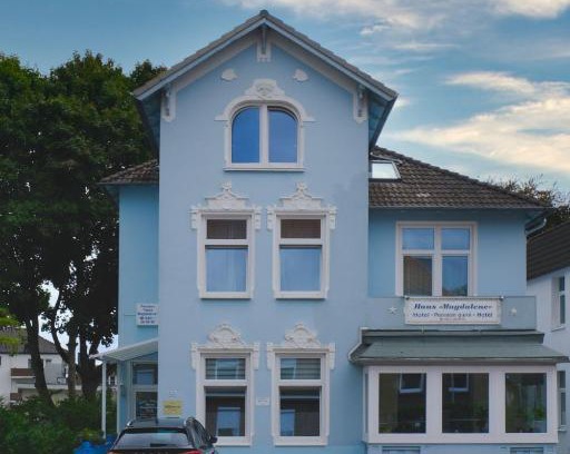 Bad Schwartau House | Pet-Friendly Haus Magdalene - Ideal Family Retreat
