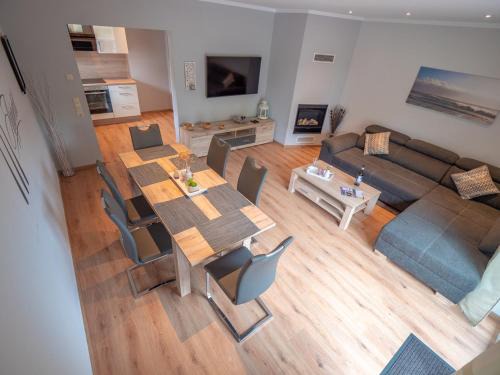 Muritz House | Experience Oceanfront Bliss at Haus Melanie with Family Fun