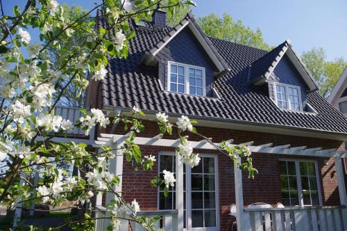 Diedrichshagen Apartment | Family-Friendly Retreat at Haus Milena/Jule