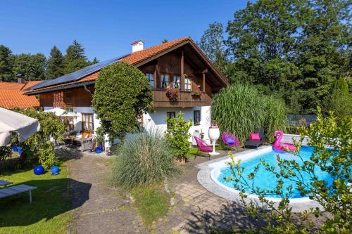 Bad Heilbrunn Apartment | Experience Haus Mona: 4-Star Oceanfront Bliss