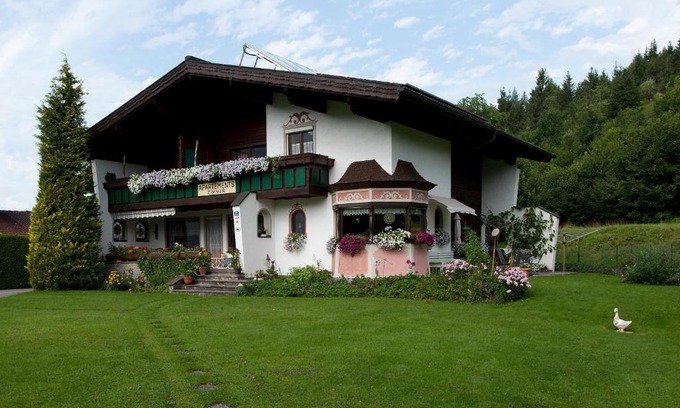 Reutte House | Oceanfront Retreat at Haus Moosbrugger - Guest Rated 9/10