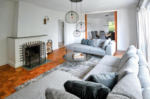 Bad Grund Villa | Relax at Haus Orbis Noster: Hot Tub & Sauna by the Forest
