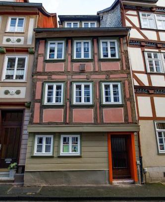 Hannoversch Munden Apartment | Family-Friendly Retreat at Haus Petersilie - Rated 7.5/10