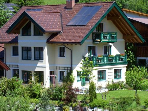 Werfenweng Apartment | Guest Rated 10/10 at Haus Ramsauer - Child-Friendly Retreat