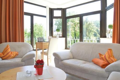 Bad Bevensen Apartment | Relax at Haus Roseneck with Spa & Family-Friendly Amenities