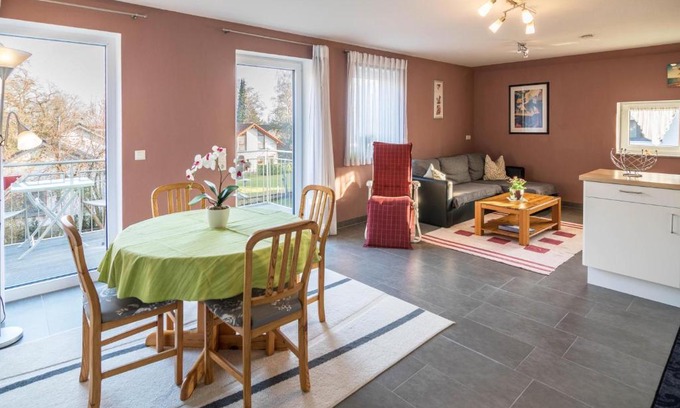 Bad Saulgau Apartment | Family-Friendly Retreat at Haus Ruther - Wohnung 2