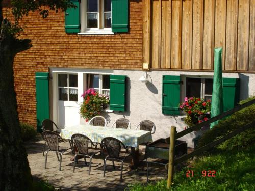 Blons House | Pet-Friendly Haus Sücka: Rated 10/10 for Family Comfort