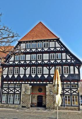 Halberstadt Bed & Breakfast | Pet-Friendly Retreat at Haus Sankt Florian: Family Amenities