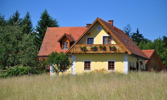 St Andra-Hoech House | Family-Friendly Getaway at Haus Schönegger - Rated 9/10